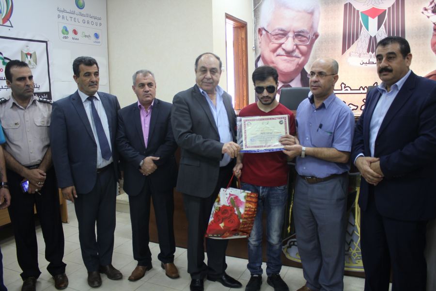  الاحتفال بتخريج دورة إعداد كادر شبابي