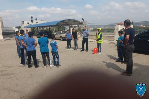 الشرطة تنظم محاضرتين حول السلامة المرورية وتدريب ميداني في جنين