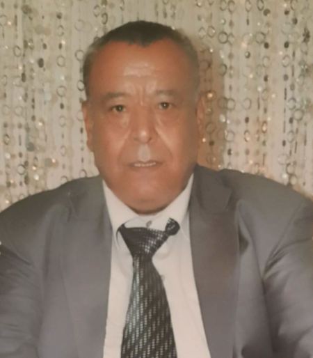  مات "الخال" في اليوم الذي أحبه. 