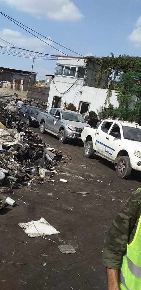 سلطة جودة البيئة والشرطة البيئية تواصلان جوالاتهم التفتيشية لظاهرة حرق النفايات الإلكترونية