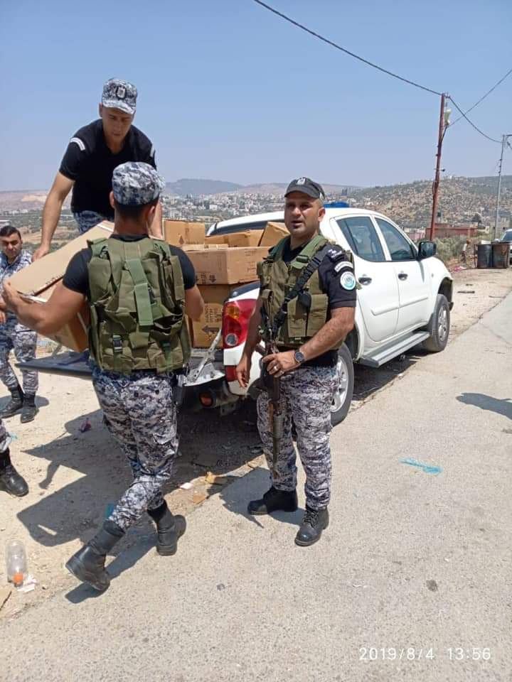  الضابطة الجمركية تضبط بضائع منتهية الصلاحية في محافطة جنين