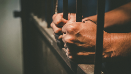 هيئة الأسرى تحذر: صحة الأسير الأردني 'مرعي' بخطر