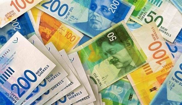 المالية: رواتب الموظفين اليوم بنسبة 60% وبحد أدناه 2000 شيقل