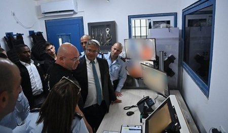 قوات القمع تقتحم سجن "جلبوع" بمشاركة المتطرف بن غفير