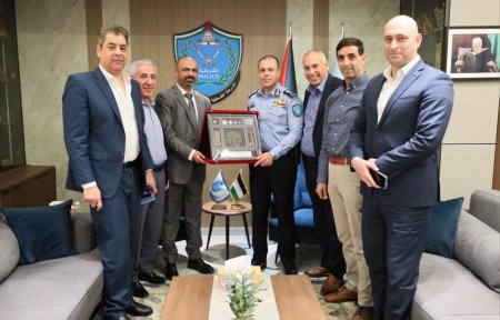 اللواء علام السقا يستقبل وفداً من اتحاد المقاولين الفلسطينيين برئاسة أحمد القاضي