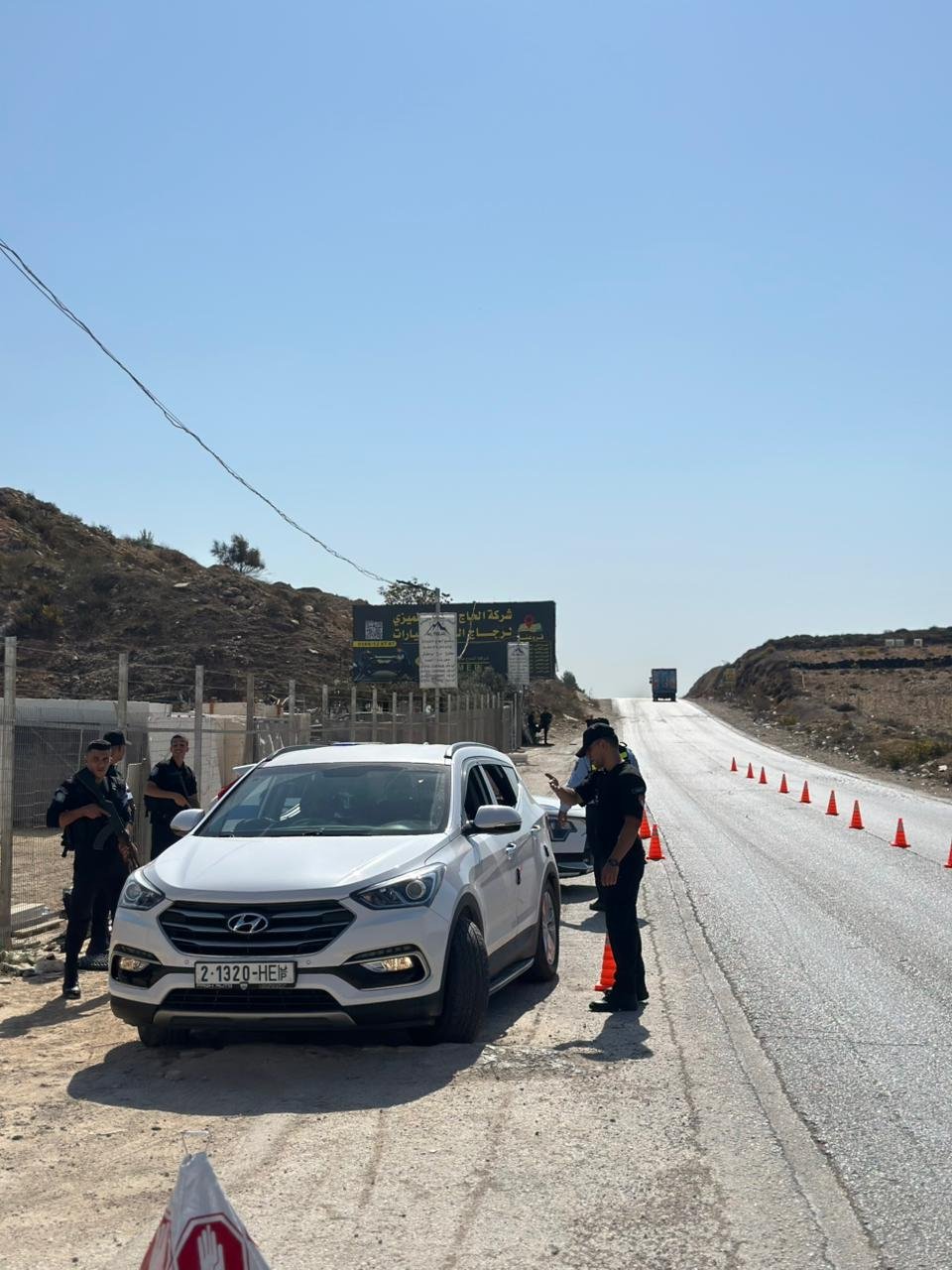 الشرطة تختتم دورة تدريبية حول العمليات الميدانية والحواجز الأمنية في ضواحي القدس