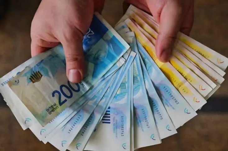 سلطة النقد تتجه لحظر المدفوعات فوق الـ20 الف شيكل.. وسط مخاوف من ركود التجارة الداخلي