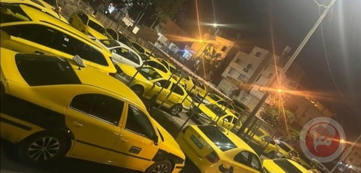 إضراب لسائقي السرفيس في الخليل.. وانقسامات في الرأي حول قرار المحافظ