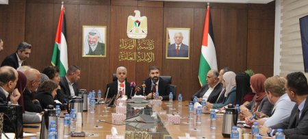 "التربية والتعليم العالي" تستعرض إنجازات وتدخلات عامين ونصف وتؤكد مواصلة تطوير التعليم رغم التحديات الماثلة