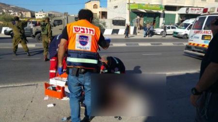 الاحتلال يصيب شابا بجروح خطيرة جنوب نابلس