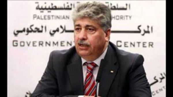 المجدلاني يكشف قانون التقاعد المبكر وتوجه لرفع السن ال65 عام