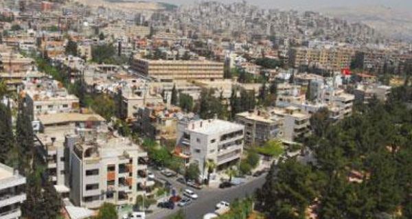 اصابة خطيرة لرضيع سقط من علو