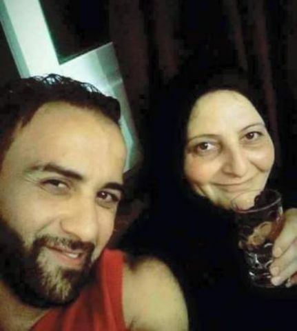 تفاصيل جديدة وصادمة حول قاتل والدته في عمان على لسان عمّته وتنشر لاول مرة.. صورة