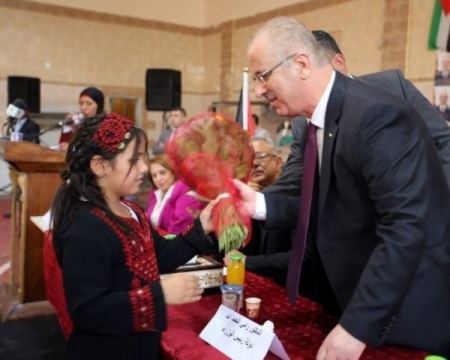 الحمد الله يطلق فعاليات الحملة العالمية لمناهضة العنف ضد المرأة