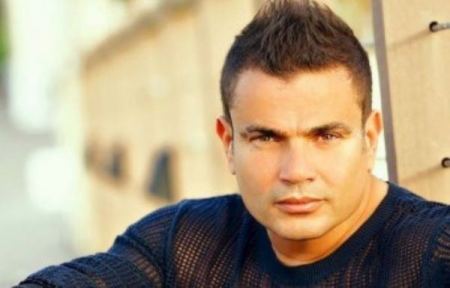 عمرو دياب يتصدى لمواقع إسرائيلية