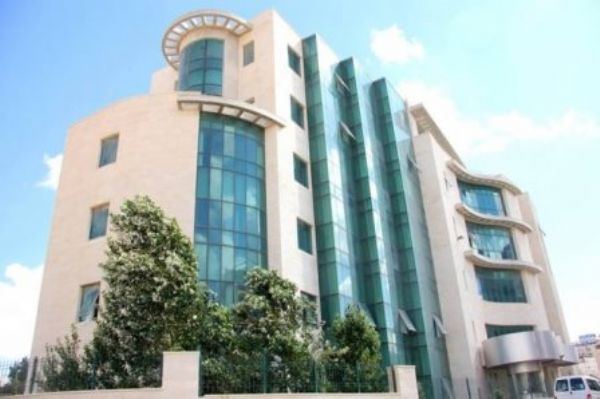 استدعاء مدير مستشفى مسلم وطبيبين للتحقيق