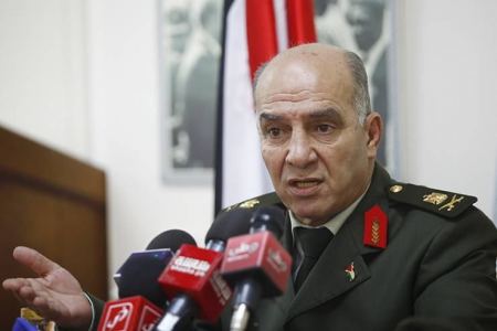 الضميري: لن نسمح بأن يتحول مخيم بلاطة إلى ملجأ للخارجين عن القانون