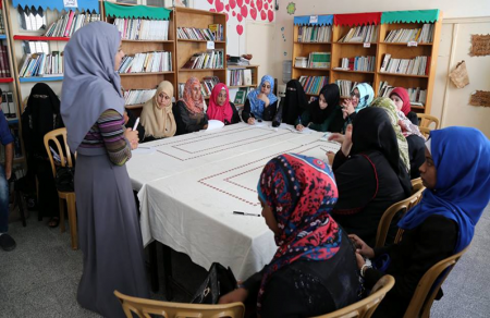 مركز شؤون المرأة يختتم حلقات نقاش توعوية في قضايا العنف المبني على النوع الاجتماعي