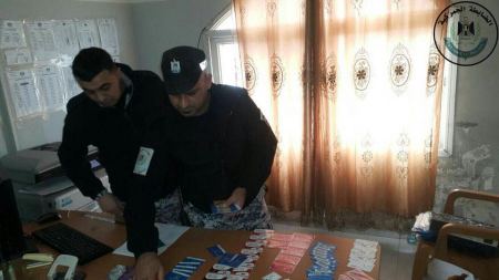 ضبط شرائح اتصالات اسرائيلية ممنوعة من التداول في جنين