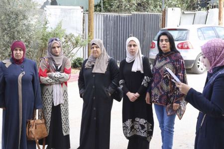  قلقيلية : وقفة تضامنية مع المرأة المقدسية، بمناسبة اليوم العالمي لمناهضة العنف ضد المرأة