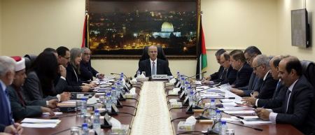 مجلس الوزراء يرحب بإطلاق المرحلة الثالثة للتعداد العام للسكان والمساكن والمنشآت 2017 "مرحلة العد الفعلي للسكان" في دولة فلسطين