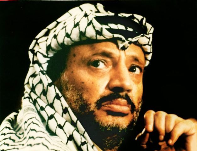  أبوعمار: في كل واحد منا منا شيء منه .. 