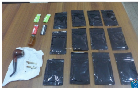  الشرطة تضبط مواد يشتبه أنها مخدرة بحوزة شخص في جنين