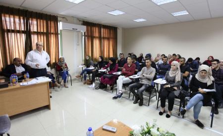  الجامعة العربية الامريكية تعقد دورة تدريبية للطلبة المشاركين في مسابقة حوكمة الشركات في الجامعات الفلسطينية