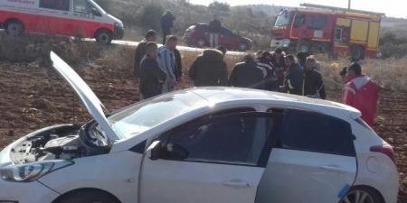 إصابة 4 مواطنين بحادث انقلاب مركبة جنوب جنين