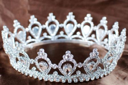 صورة/ ملكة جمال فلسطين تشعل موقع انستغرام بجمالها!