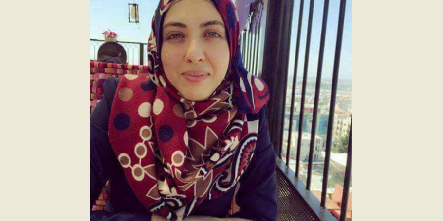 حملة تشويه وتشهير بحق أصغر رئيسة بلدية في فلسطين ومحاولات لحجب الثقة عنها