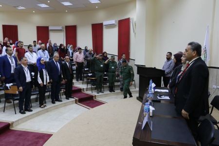  "خضوري" تفتتح فعاليات المعرض الفلسطيني للصناعات الكيميائية