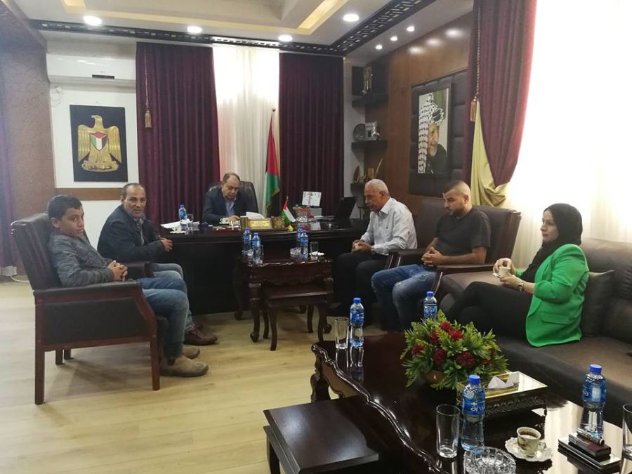 محافظ جنين يبحث آلية تنفيذ مشاريع إنسانية مقدمة من مؤسسة لايف