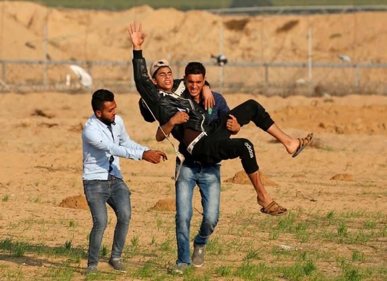 40 اصابة برصاص الاحتلال على حدود غزة