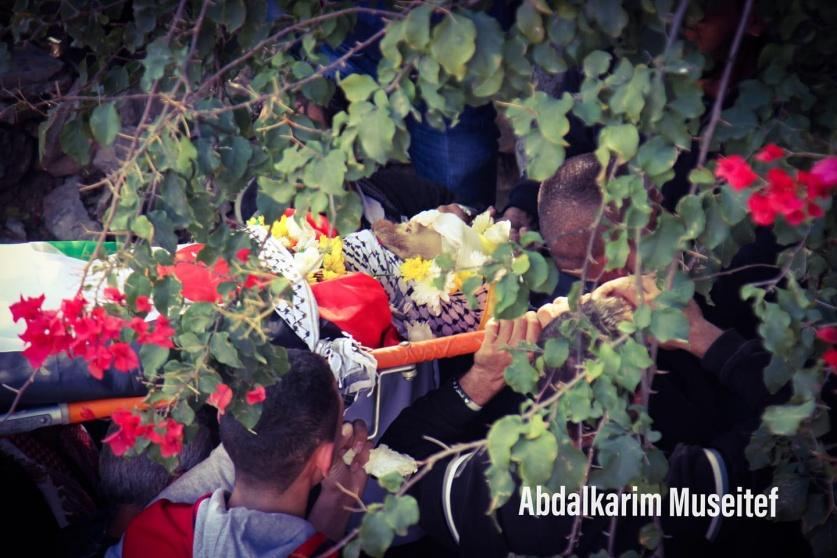 تشييع جثمان الشهيد محمد شريتح إلى مثواه الاخير في المرزعة الغربية