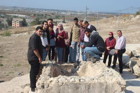 "خضوري" و"السياحة والآثار" تنظمان أنشطة تطوعية في محافظة طولكرم