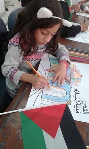  أطفال الإسكندرية يتضامنون مع فلسطين بورشة "لوّن القدس"