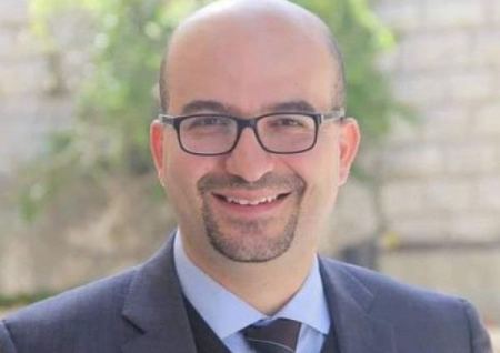 شرطة الاحتلال تمنع وزير شؤون القدس من إجراء مقابلة مع تلفزيون فلسطين