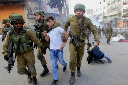 الاحتلال يعلن اعتقال 11 فلسطينيا بالضفة ومصادرة آلاف الشواكل بطولكرم