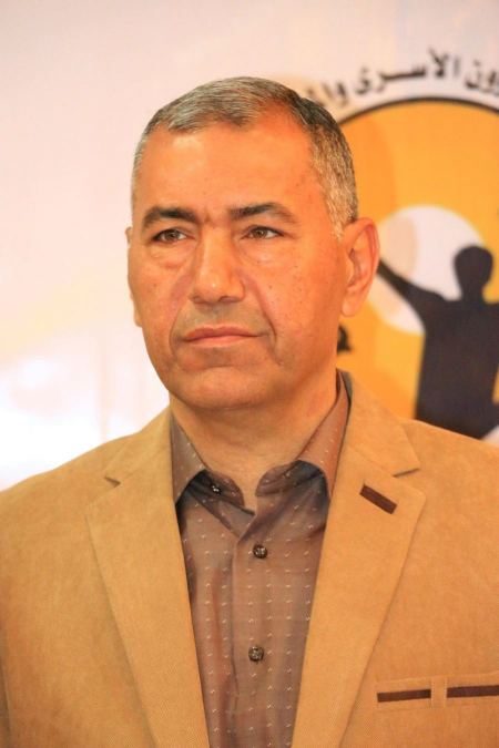 فروانة يدعو المجتمع الدولي إلى إتخاذ خطوات عملية لإنهاء الاحتلال ووقف الاعتقالات واطلاق سراح كافة الأسرى