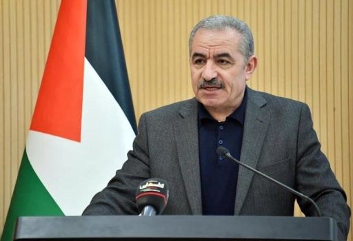 إغلاق شامل الجمعة والسبت واشتية يعد بصرف مخصصات الموظفين كاملة