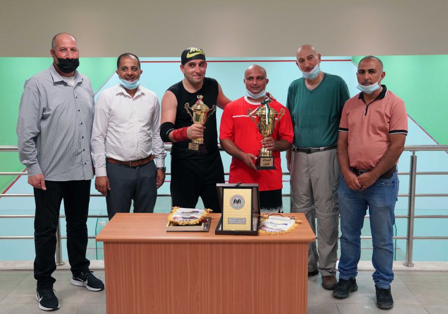 الجامعة العربية الأمريكية تستضيف اختتام دورة تحكيم ودراسة قوانين لعبة الاسكواش