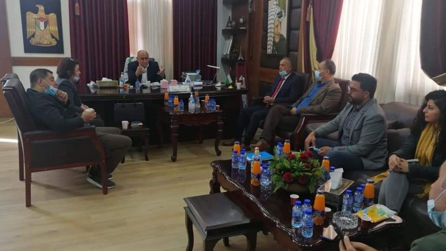 مؤسسة كاريتاس تطلع الرجوب على مشروع البوابة الإلكترونية للترويج السياحي 