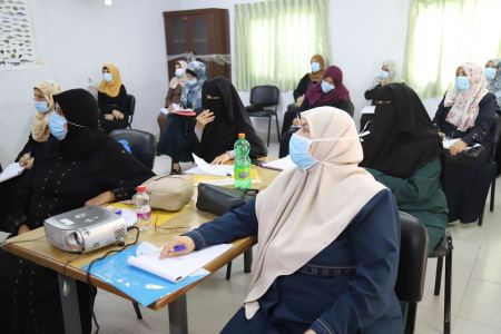 العمل الزراعي يدرب 160 مزارع ومزارعة على الممارسات الزراعية الجيدة