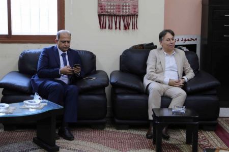 قلقيلية : المحافظ يلتقي القنصل العام التركي ويطلعه على واقع المحافظة