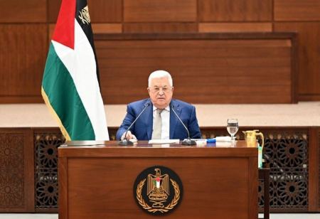 الرئيس أمام القمة العربية الإسلامية: نطالب مجلس الأمن بوقف العدوان وتأمين إدخال المواد الطبية ومنع تهجير شعبنا