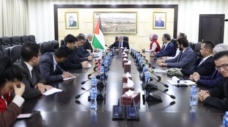 اشتية يبحث مع الهلال الأحمر وإدارة الكوارث والطوارئ التركية إغاثة أهلنا في غزة