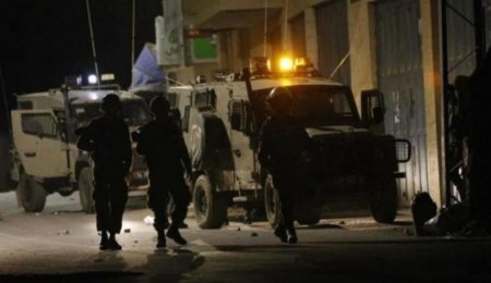 الاحتلال يستولي على مركبة ومعدات مطبعة في نابلس