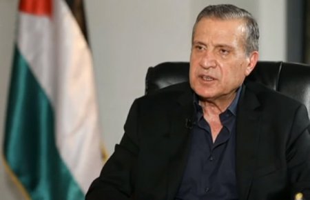 أبو ردينة رداً على تصريحات نتنياهو: جهود الرئيس عباس تنصب حاليا على وقف العدوان الإسرائيلي
