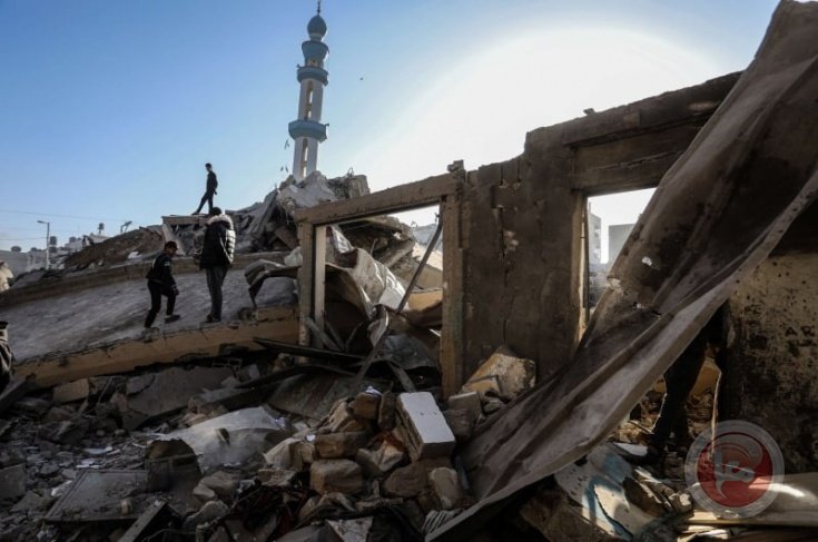 تدمير مسجد الفاروق وتجدد القصف الاسرائيلي على مختلف مناطق القطاع